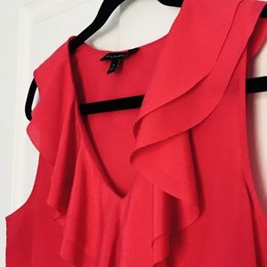 Banana Republic Ruffle neck blouse